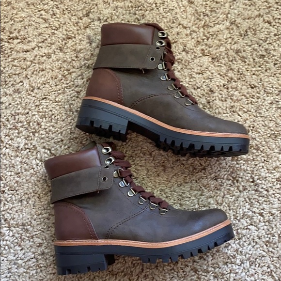 dsw lace up boots
